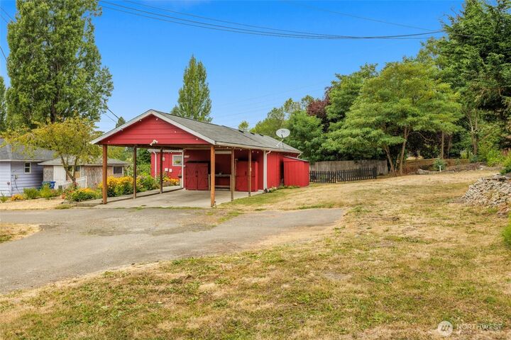 1738 S Pearl Street  Seattle WA 98108 photo