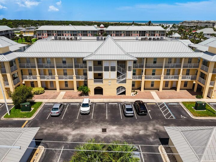 Property Photo:  275 Atlantis Cir 203  FL 32080