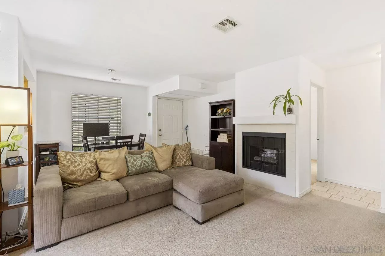 Property Photo:  10379 Azuaga St 139  CA 92129 