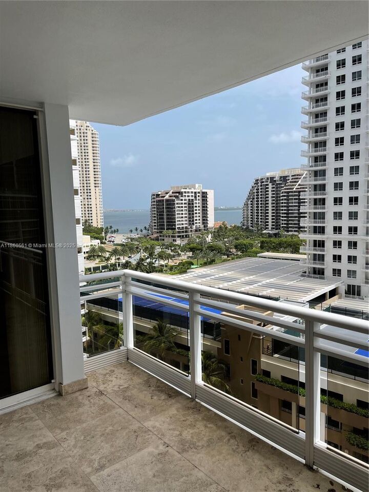 Property Photo: 901 Brickell Key Blvd 1103 FL 33131