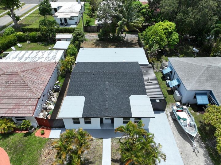 Property Photo: 1782 NE 175th St FL 33162