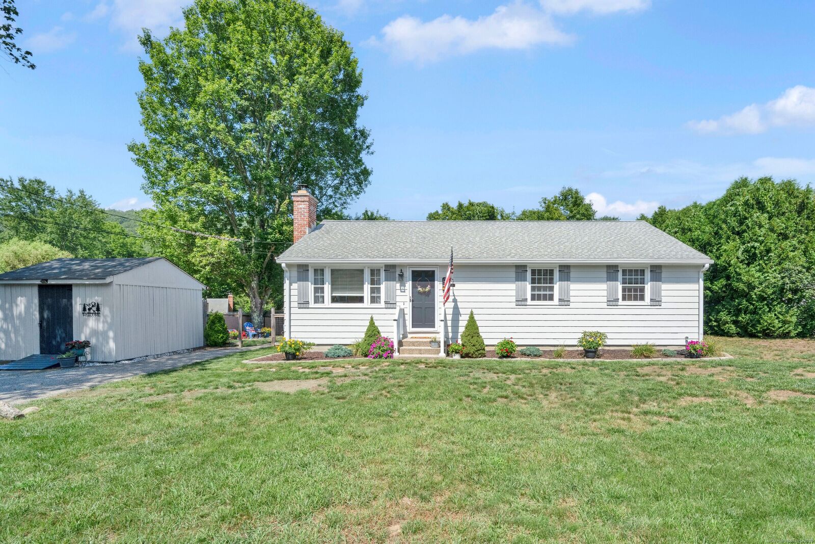 Property Photo: 9 Kellogg Road CT 06057