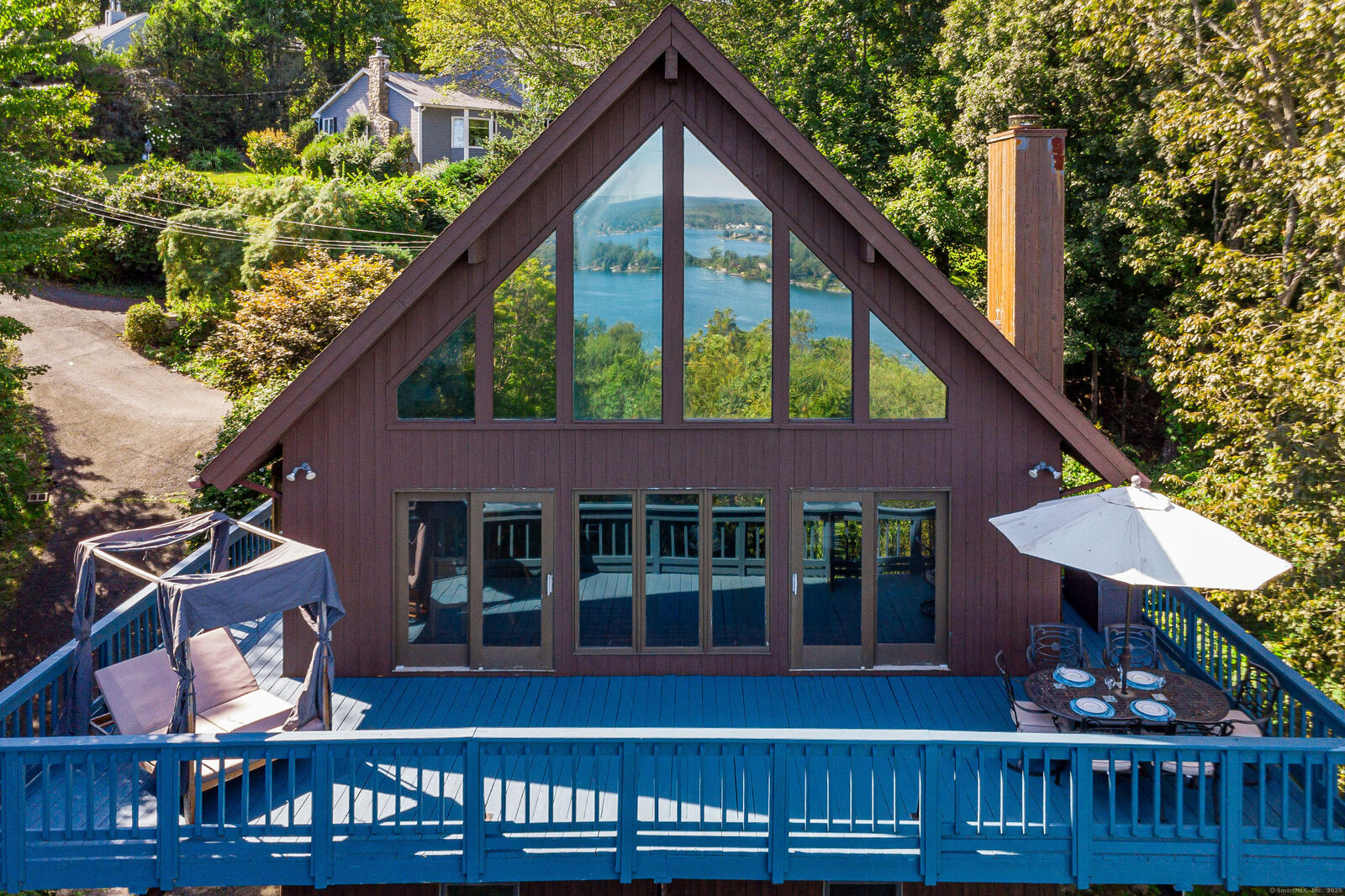 Property Photo:  3 Spring Wood Lane  CT 06812 