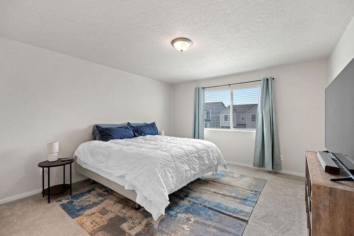 Property Photo:  10888 N Paiute St  WA 99208 