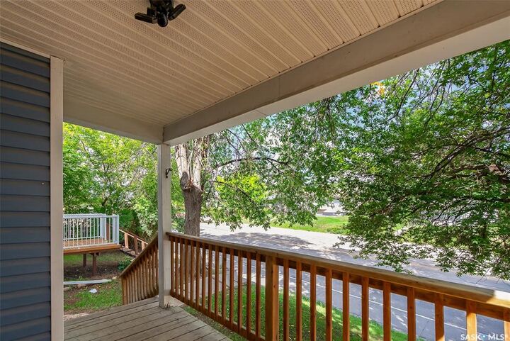 Property Photo:  1130 Main Street N  SK S6H 3K9 