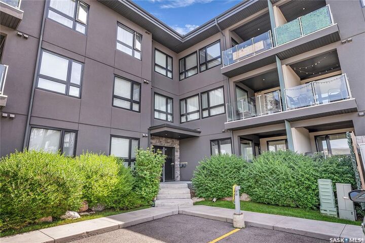 Property Photo:  235 Evergreen Square 222  SK S7W 0P9 
