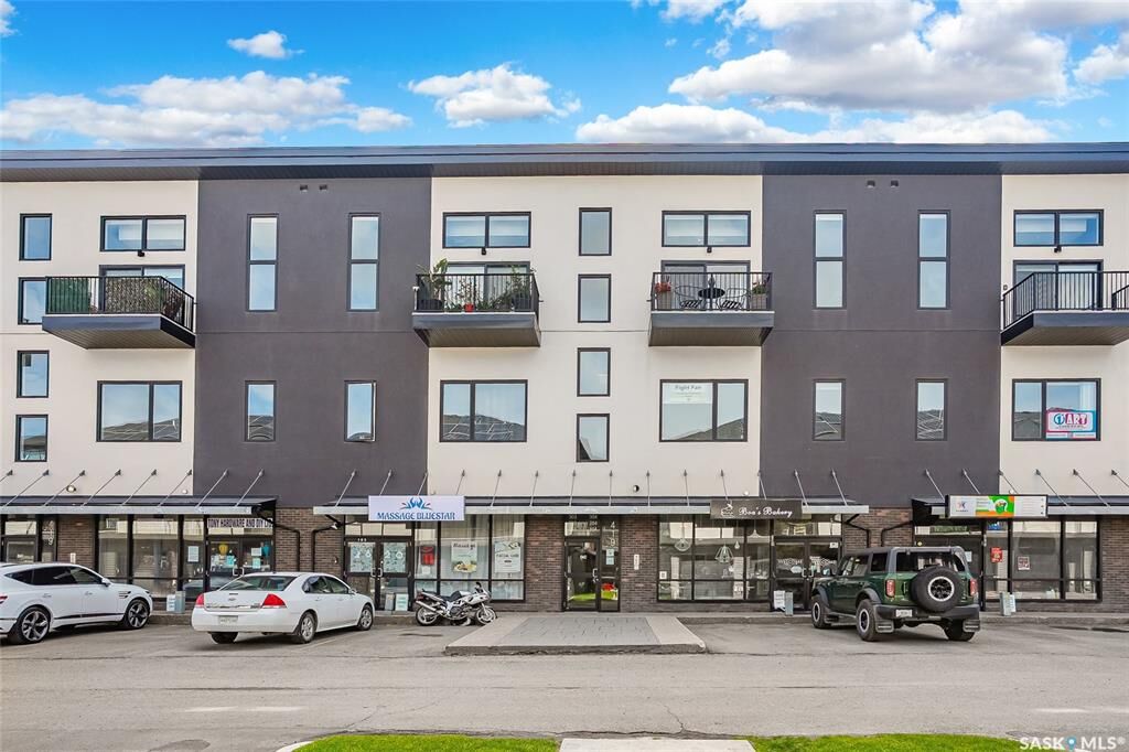 Property Photo:  419 Willowgrove Square 304  SK S7W 8B8 