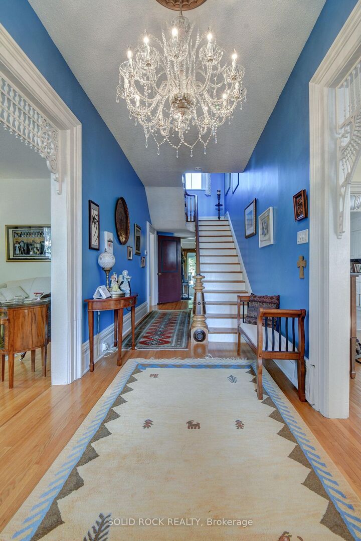Property Photo:  188 Queen Street  ON K0L 1L0 
