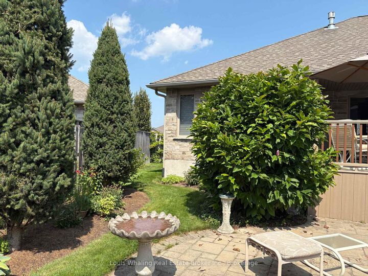 Property Photo: 112 12th Avenue A Avenue ON N4N 3T9