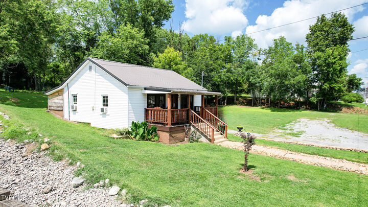 Property Photo:  413 East Bernard Avenue  TN 37745 