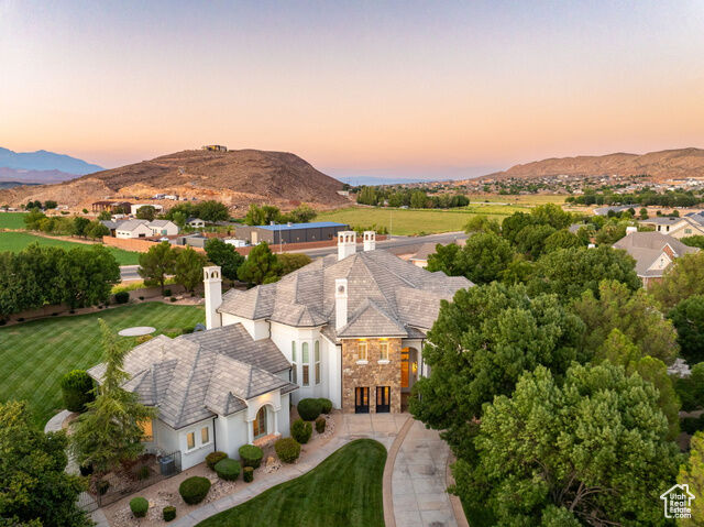 Property Photo: 213 E Adam Ln UT 84780