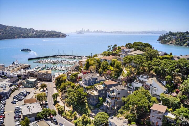 84 Eastview Avenue  Tiburon CA 94920 photo