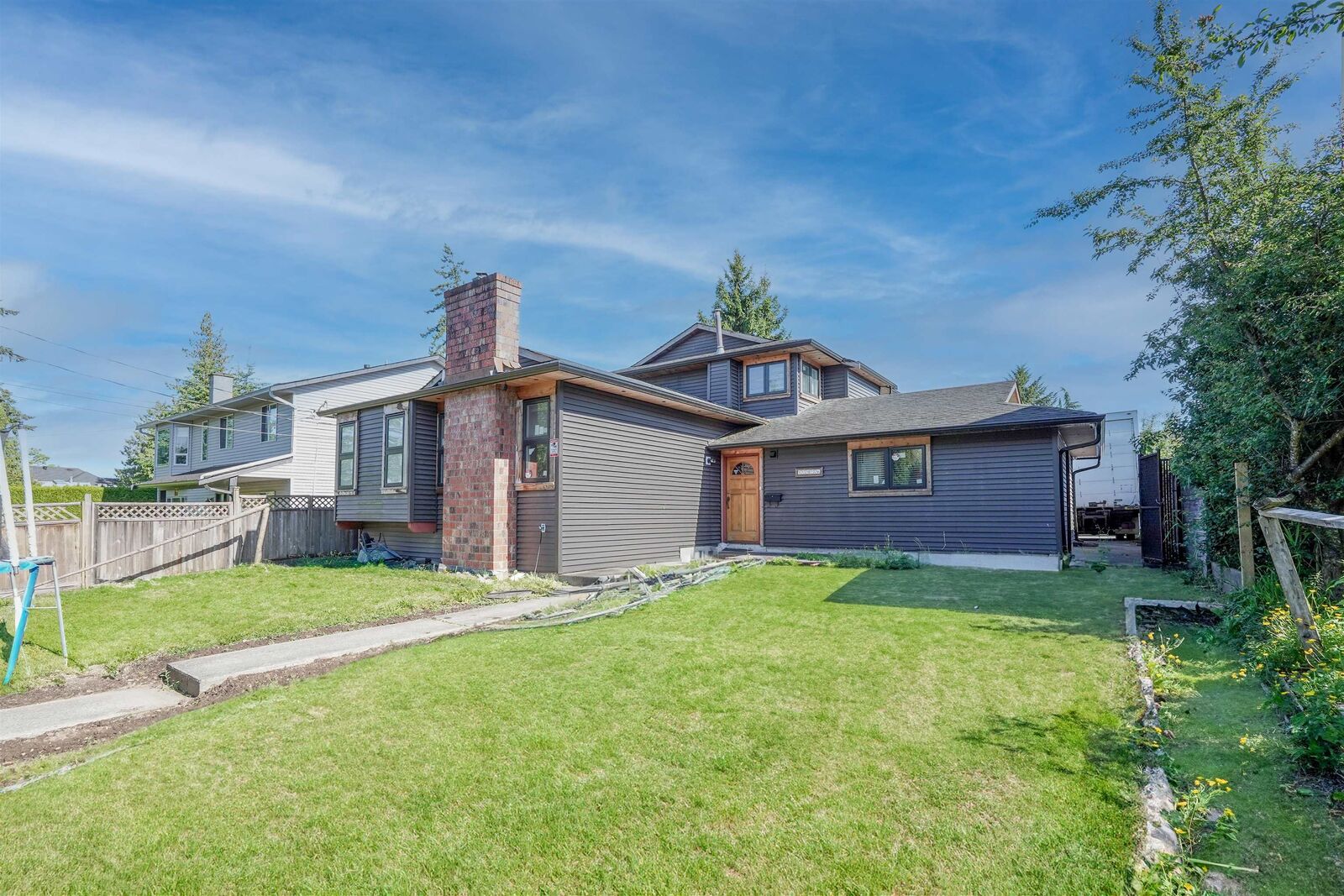Property Photo: 13076 64 Avenue BC V3W 1X7