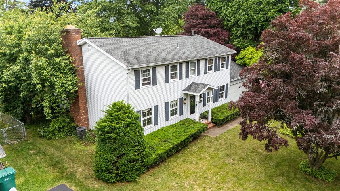 Property Photo: 133 Parklands Drive NY 14616