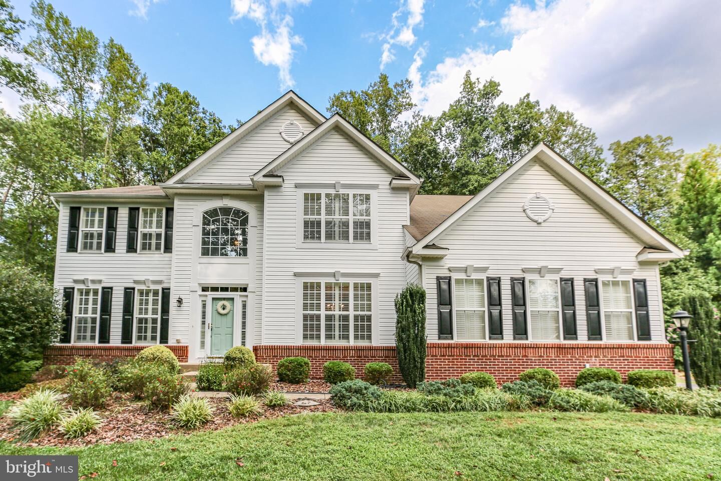 Property Photo: 10108 Willow Ridge Lane VA 22553