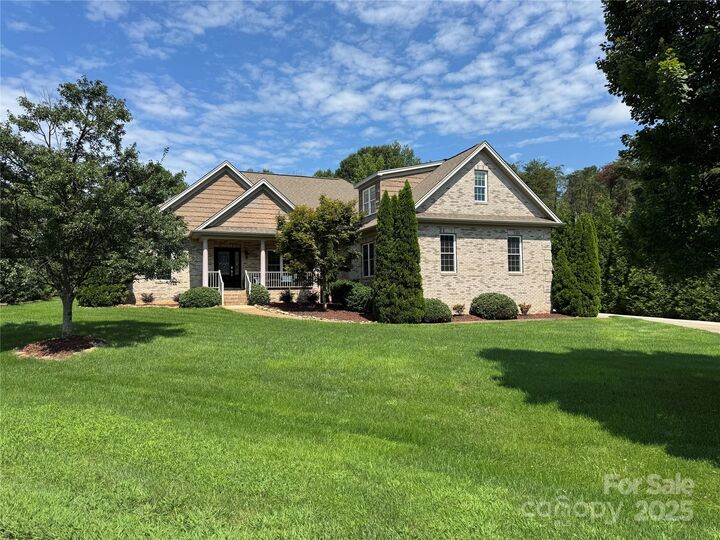 Property Photo:  3331 Cayton Drive  NC 28650 