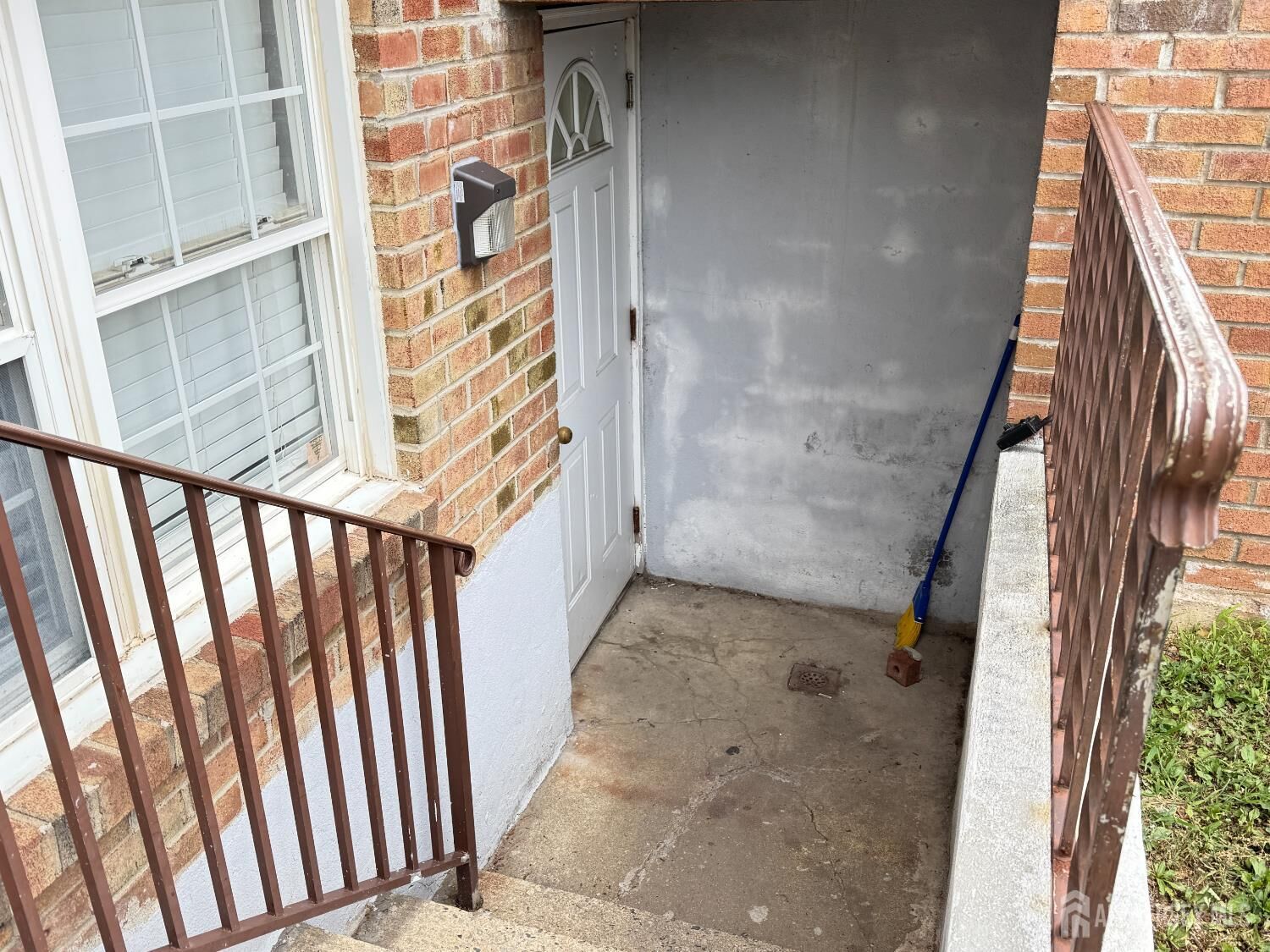 Property Photo:  415 College Drive  NJ 08817 