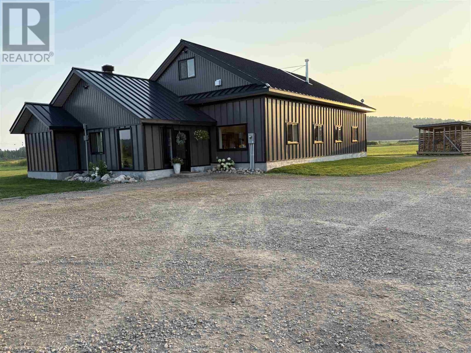 Property Photo: 587 Watson Rd E ON P0S 1C0