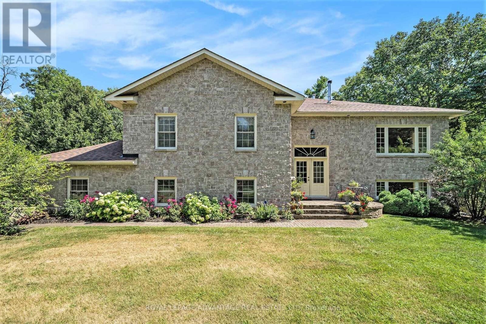 Property Photo: 334 Station Road ON K7A 4S4