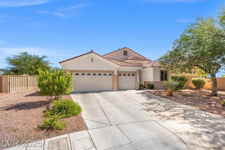 Property Photo: 8974 English Falls Way NV 89178