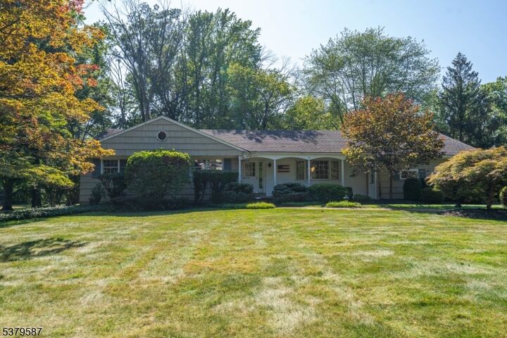 1701 Mohawk Ln  Scotch Plains Twp. NJ 07076 photo
