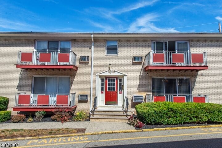 292 Hoover Ave 6  Bloomfield Twp. NJ 07003 photo