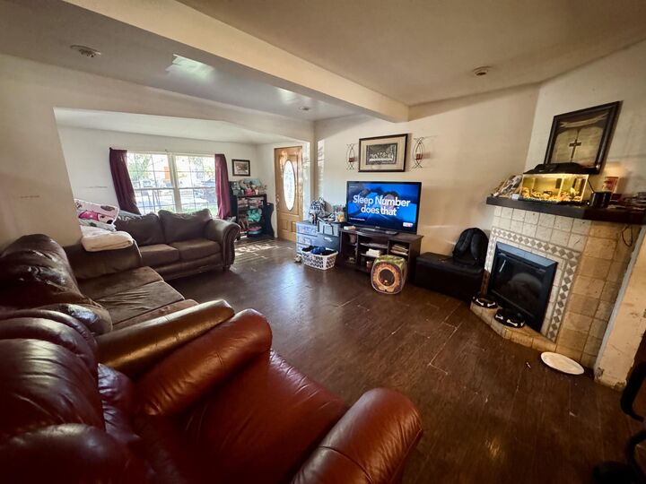 Property Photo:  166 Mary Street  KY 40403 