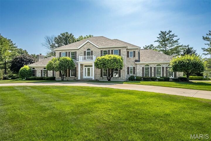 2300 Sterling Pointe Drive  Chesterfield MO 63005 photo