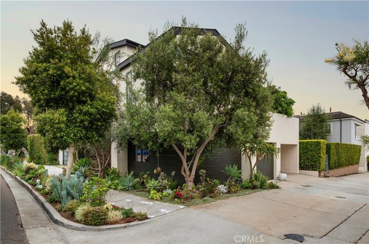 Property Photo: 3731 5th Avenue CA 92625