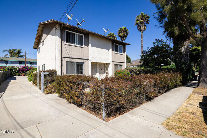Property Photo: 467 W Simpson Street CA 93001
