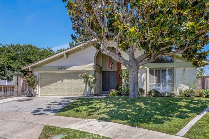 Property Photo: 14772 Briarcliff Place CA 92780