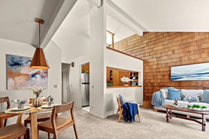 461 Dela Vina Avenue 209  Monterey CA 93940 photo