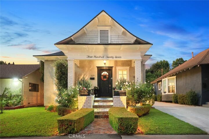 327 E Lemon Avenue  Monrovia CA 91016 photo
