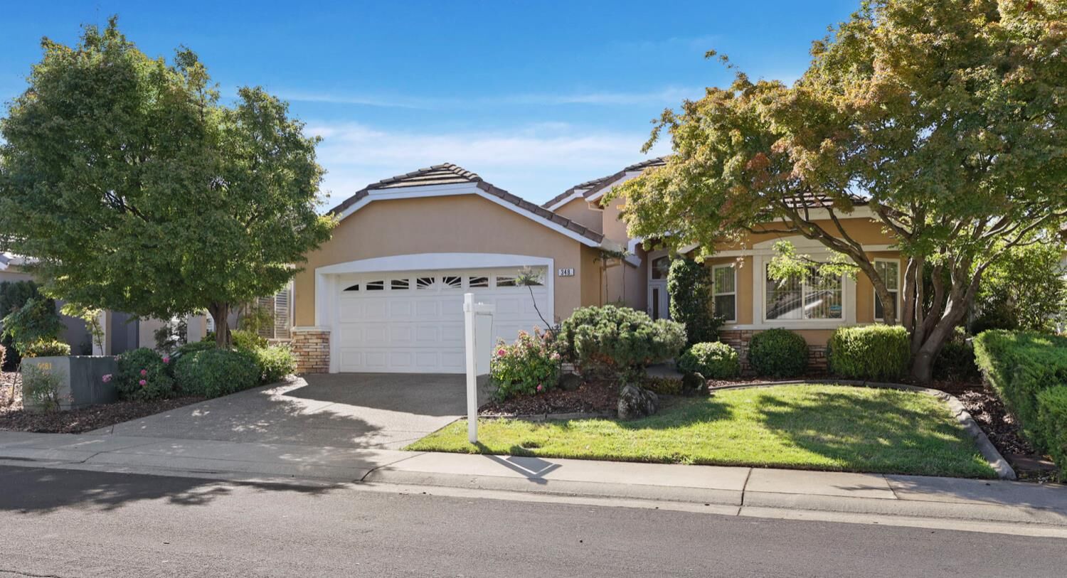 Property Photo: 348 School House Court CA 95747