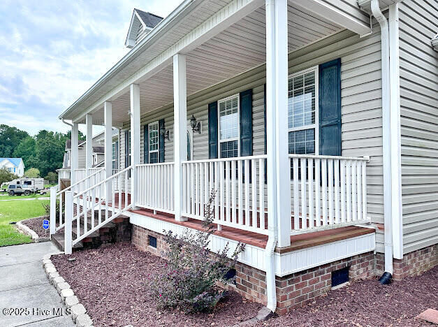 Property Photo:  100 Daniel Court  NC 28574 