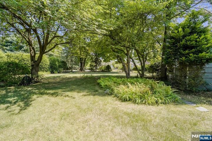 Property Photo: 427 Grandview Avenue NJ 07481