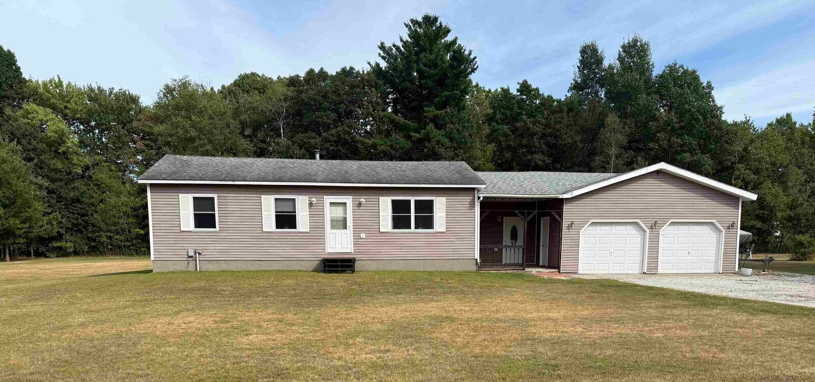 Property Photo: 52 Sandy Acres Drive VT 05459