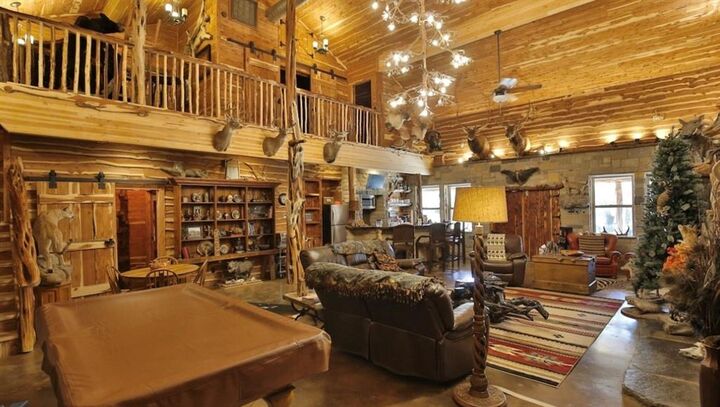 Property Photo: 1201 S Leggett Drive TX 79605