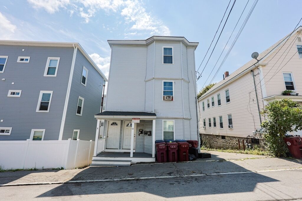 Property Photo:  8 Marsh St  MA 01854 