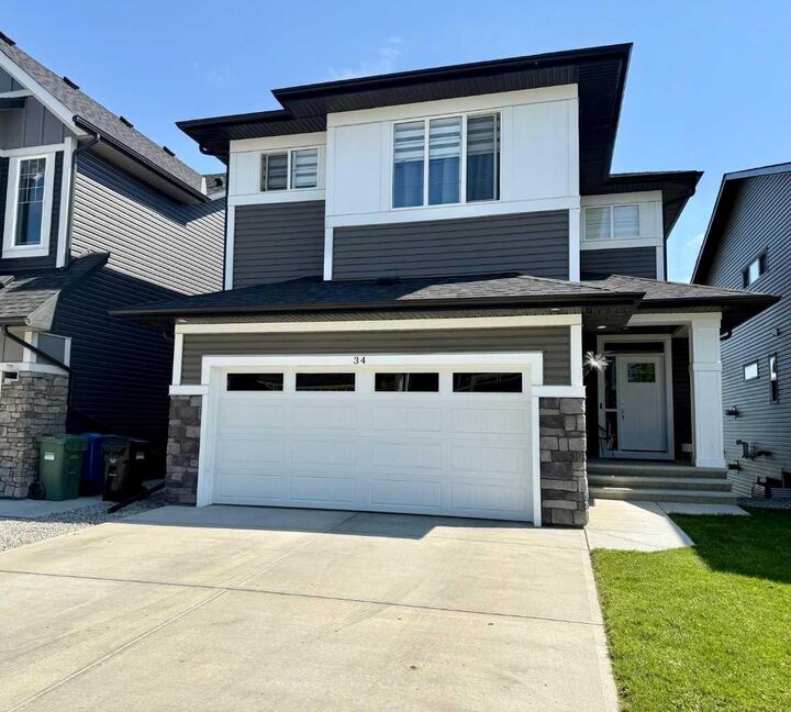 Property Photo: 34 Carringsby Landing NW AB T3P 1L9