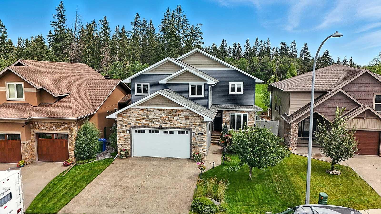 Photo de la propriété:  66 Grove Close  AB T4P 0P4 