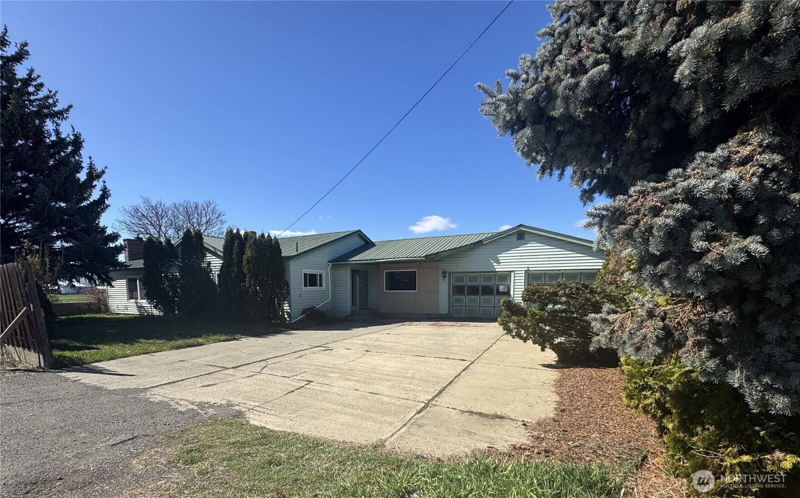 Property Photo: 3491 Reecer Creek Road WA 98926