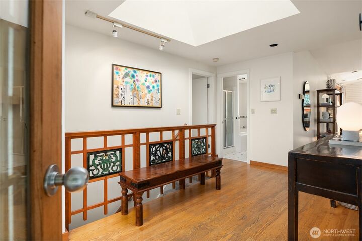 Property Photo: 6420 NE 60th Street WA 98115