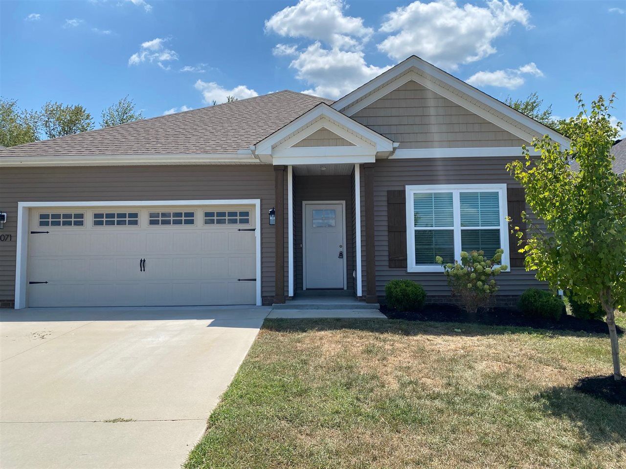 Property Photo:  1071 County House Lane  KY 42101 