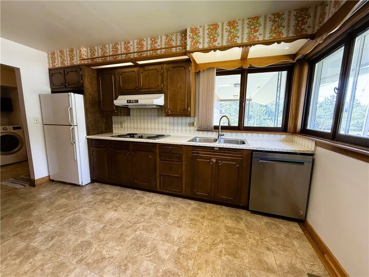 Property Photo: 616 N 3rd Street WI 54819