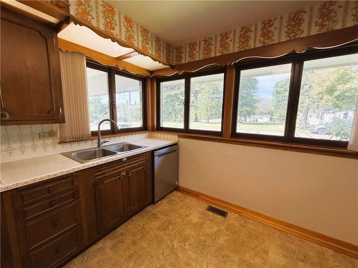 Property Photo: 616 N 3rd Street WI 54819