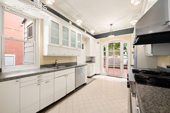 Property Photo: 524 3rd Street NY 11215