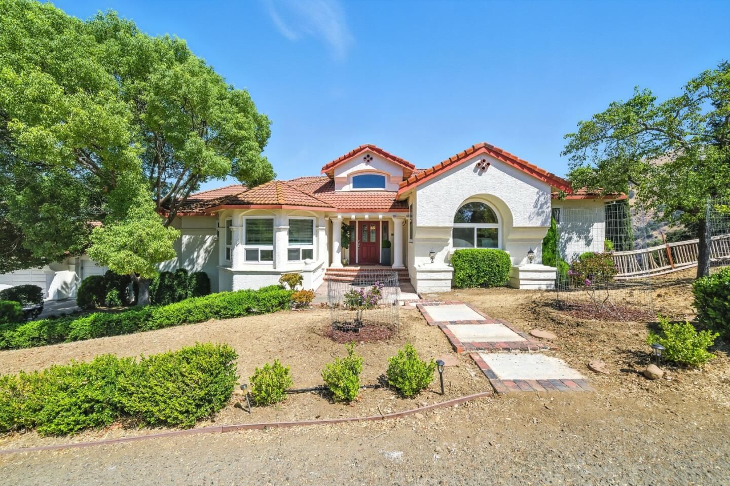 Property Photo: 15610 Oakridge CA 95037