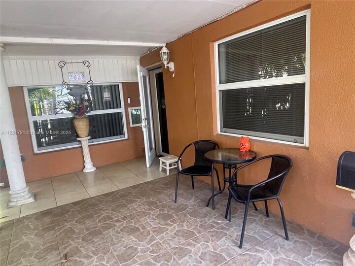 Property Photo:  2626 Thomas St  FL 33020 