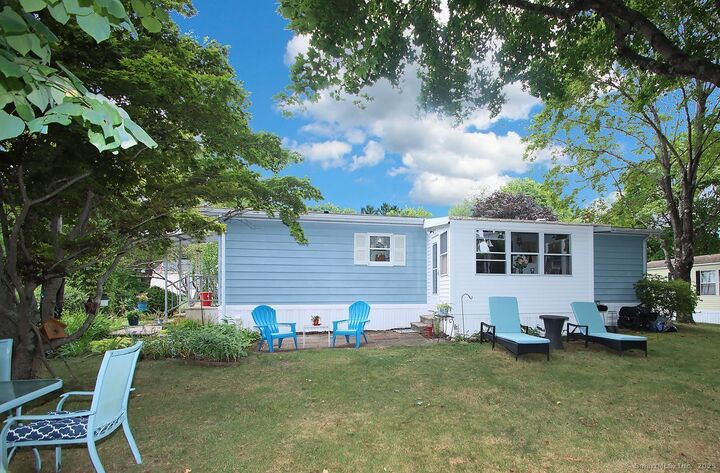 Property Photo: 6 Country Club Trail CT 06419